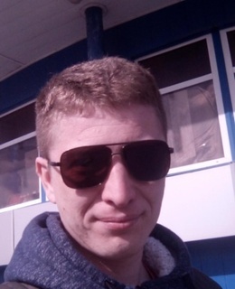 Женя Михайлов